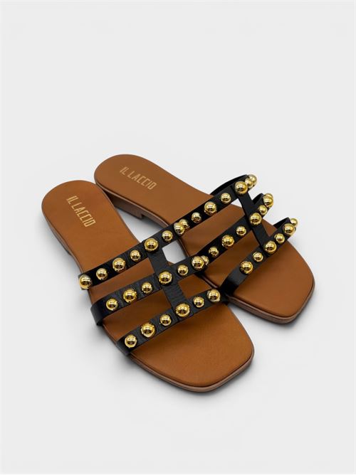 Ciabatta flat in pelle nera con borchie dorate IL LACCIO | 10003PELLENERO